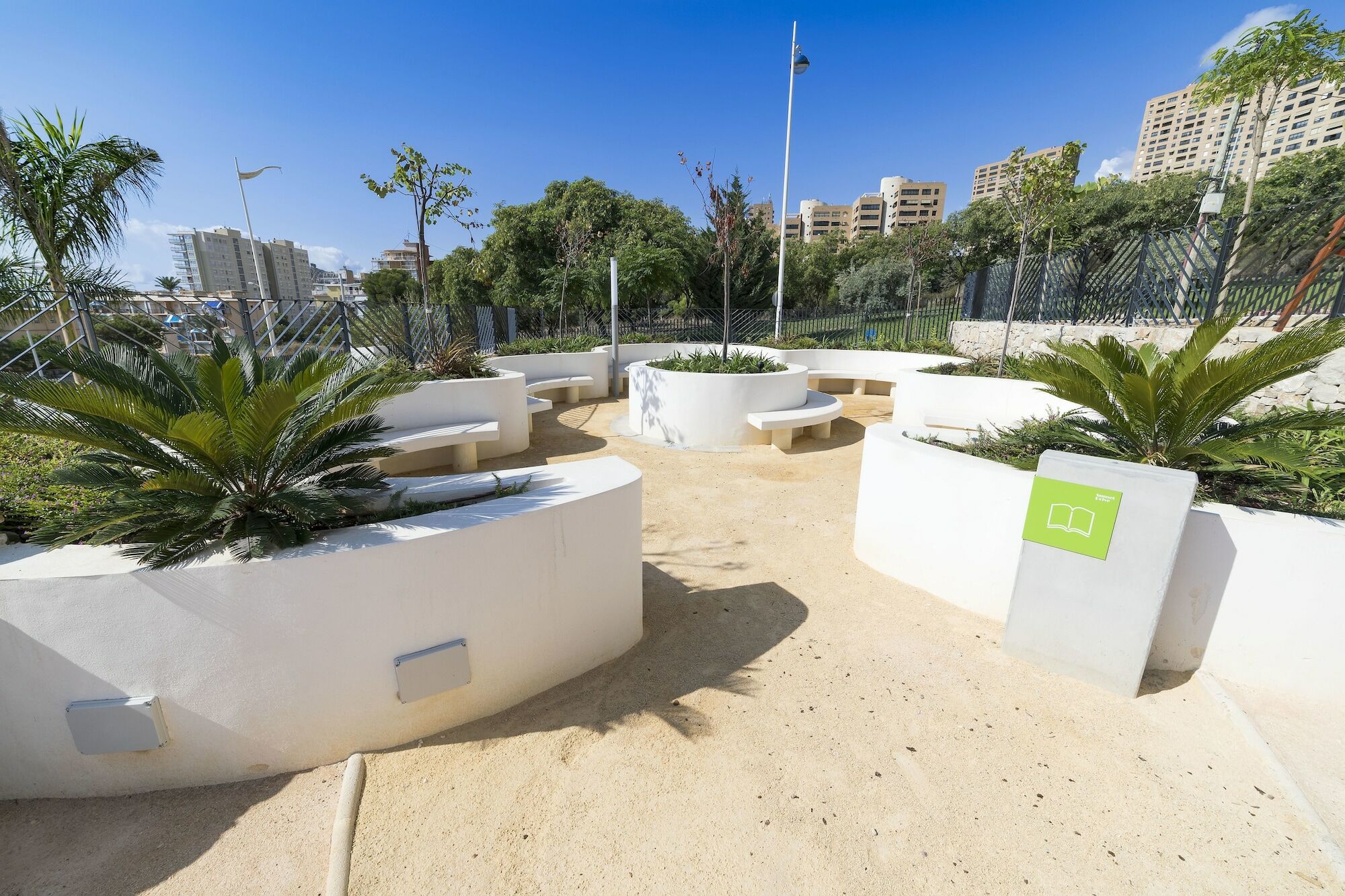 Sunset Drive Benidorm By Mar Holidays Exterior photo